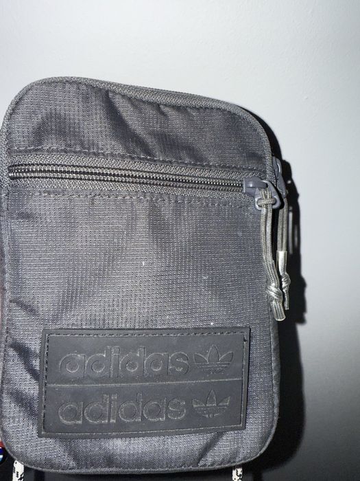 Fajna saszetka adidas