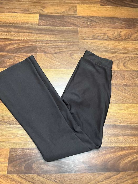 Leginsy flare Sinsay