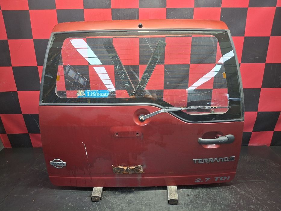 Porta / tampa da mala NISSAN Terrano II (R20)