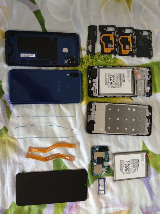 Samsung galaxy М20 Оригінал Бу