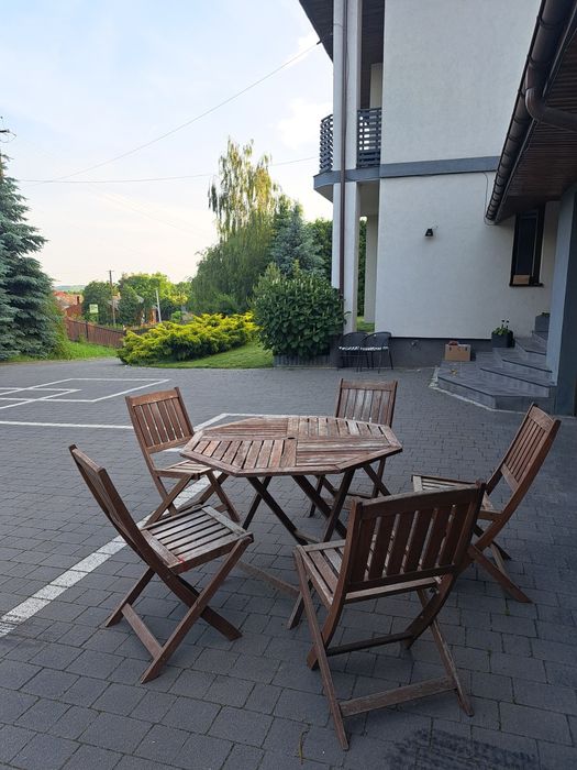 Drewniany zestaw ogrodowy