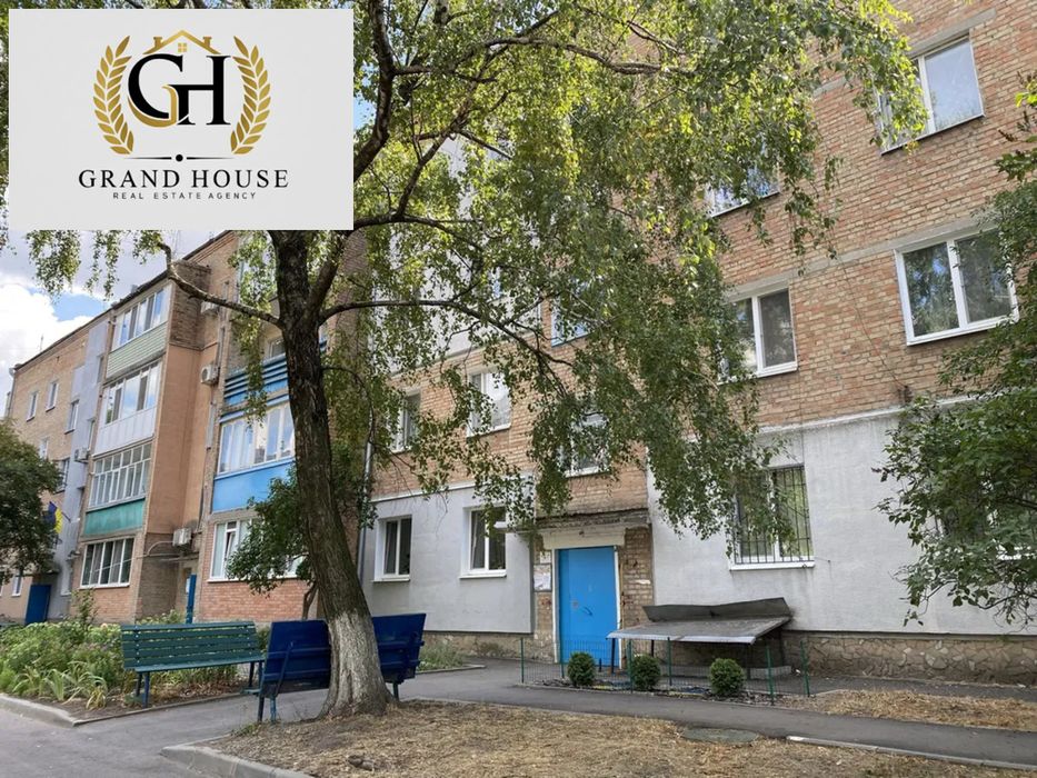 Продам 3-и кімнатну квартиру с.Гірниче.