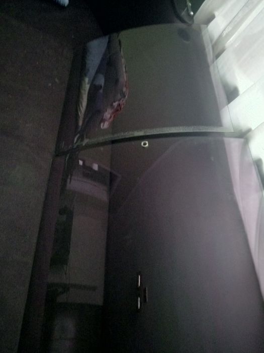 Скло випукле до морозильної камери.