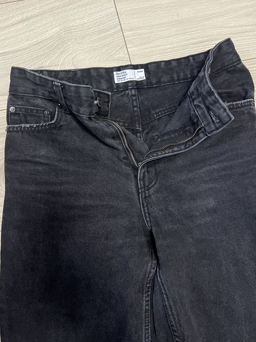 Джинси жіночі Bershka