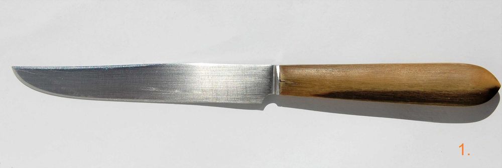 Nóż stołowy, rękojeść z rogu, art deco, Szwajcaria, vintage