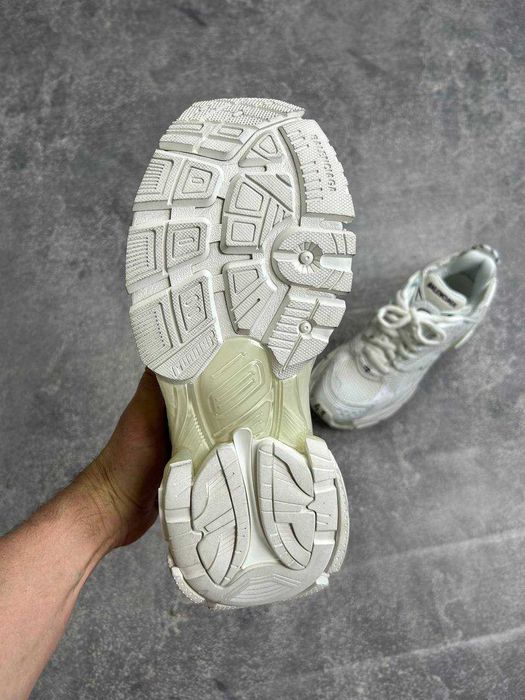 BALENCIAGA Runner кроссовки белые кеди кеды кросівки білі 43 41 40 39