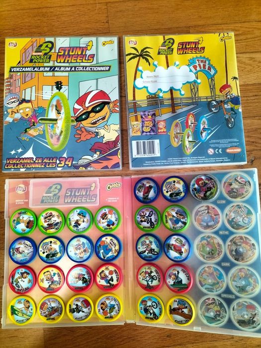 Caderneta cheetos Lays rocket wheels tazos