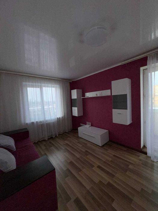 2-кімнатна з капітальним ремонтом +кладовка | Черемушки, пл. Толбухіна