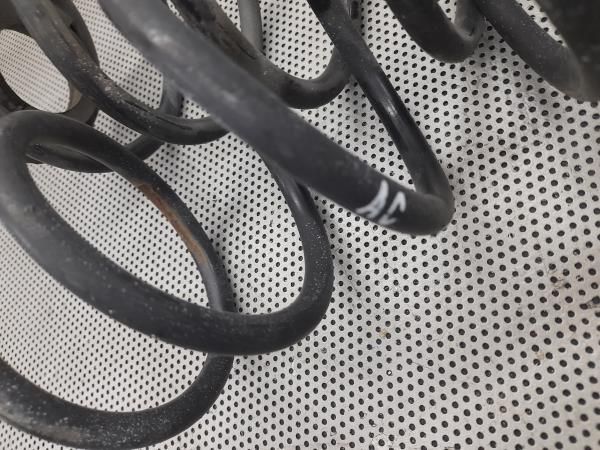 Mola de suspensão trás direita OPEL Corsa D