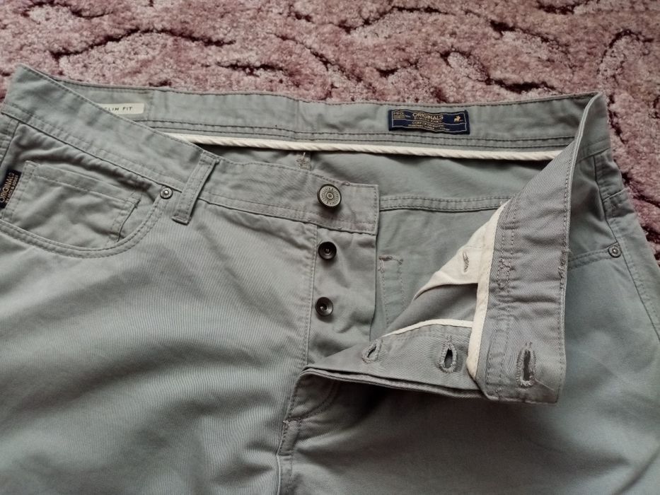 Popielate spodnie Jack&Jones