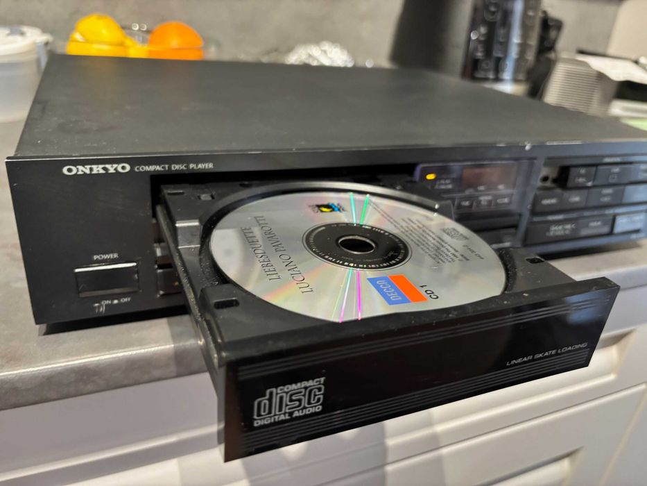 ONKYO DX1200 odtwarzacz CD - sprawny - brak jednego klawisza