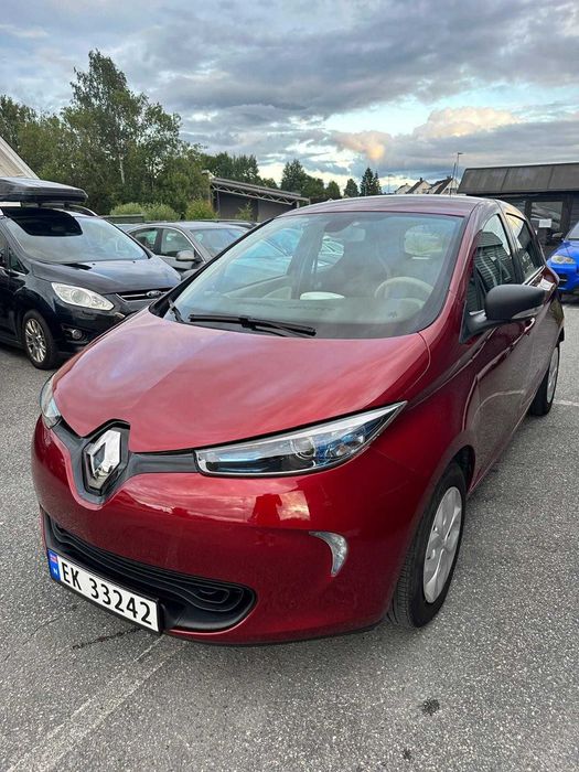 Renault Zoe 40 кВт без ДТП, два ключі, два комплекти коліс з дисками