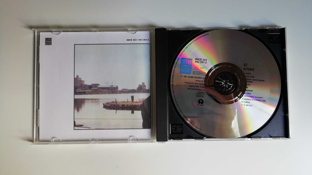 U2 - October płyta CD