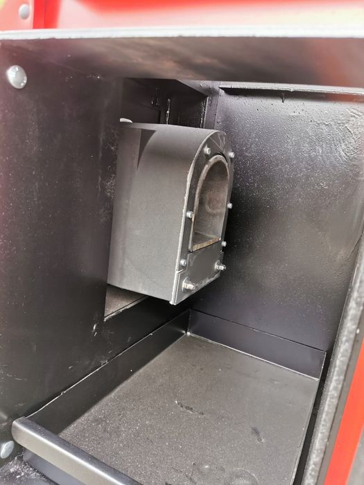 Kocioł, Piec - pellet, drewno, ekogroszek. UNIWERSAL POWER 12 kW.