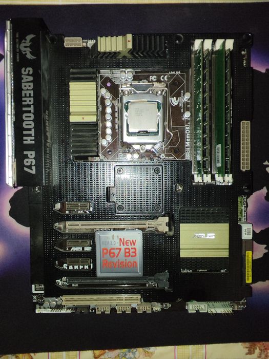 Материнська плата ASUS Sabertooth p67+Intel core i7 2600+6 gb озп.