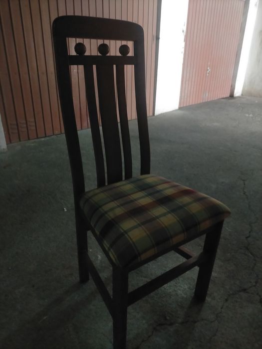 Cadeira madeira maciça
