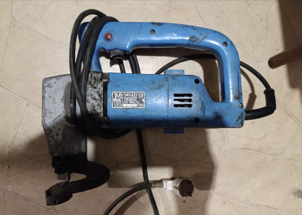 Електроножиці по металу ІЕ-5403АУ2