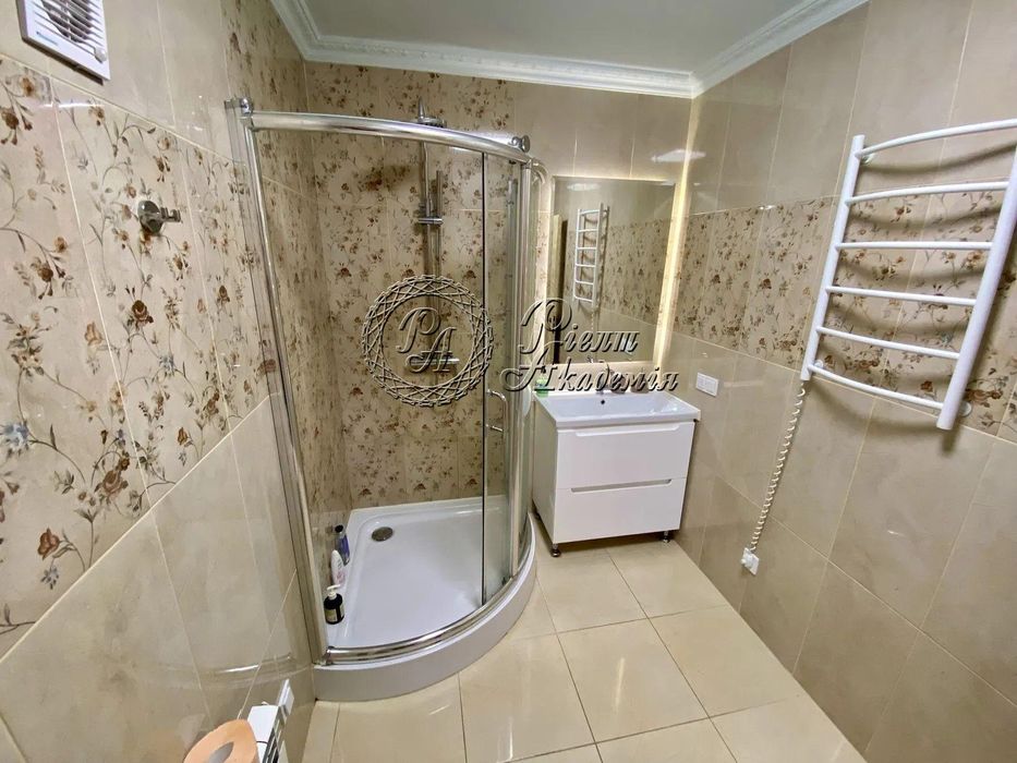 Сдам дом Київ, 182-а Садова вул.