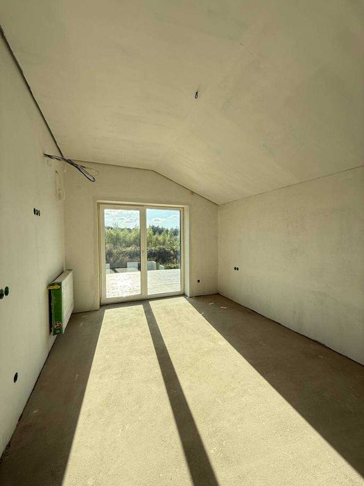 Продаж особняка у Вовчинцях