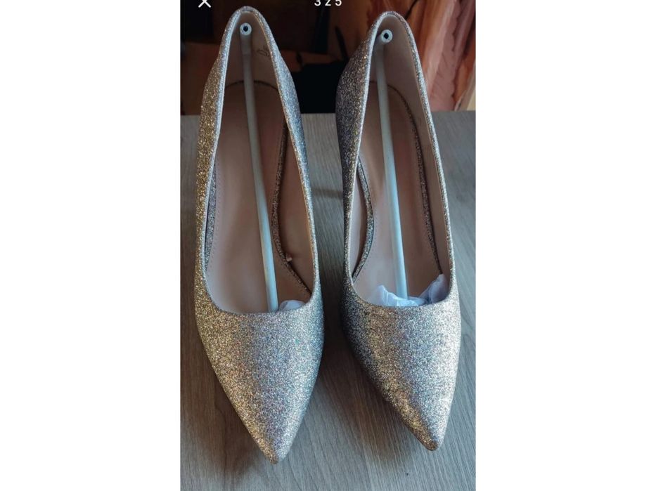 Brokatowe szpilki nowe