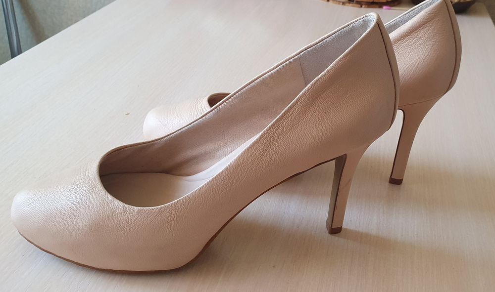 Туфлі нові 40 р.