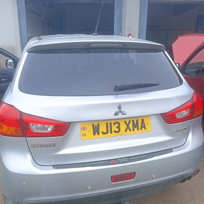 Кришка багажника мітсубісі асх Mitsubishi asx