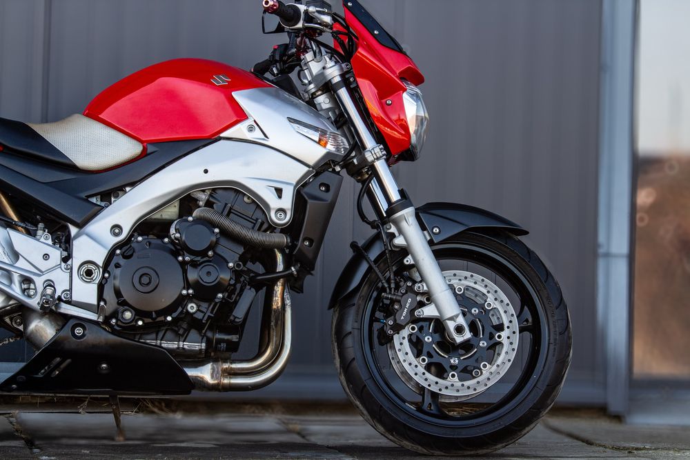 Suzuki GSR 400 з Японії