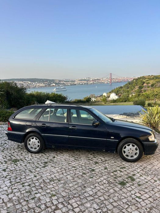 Mercedes Classe C 250 TD