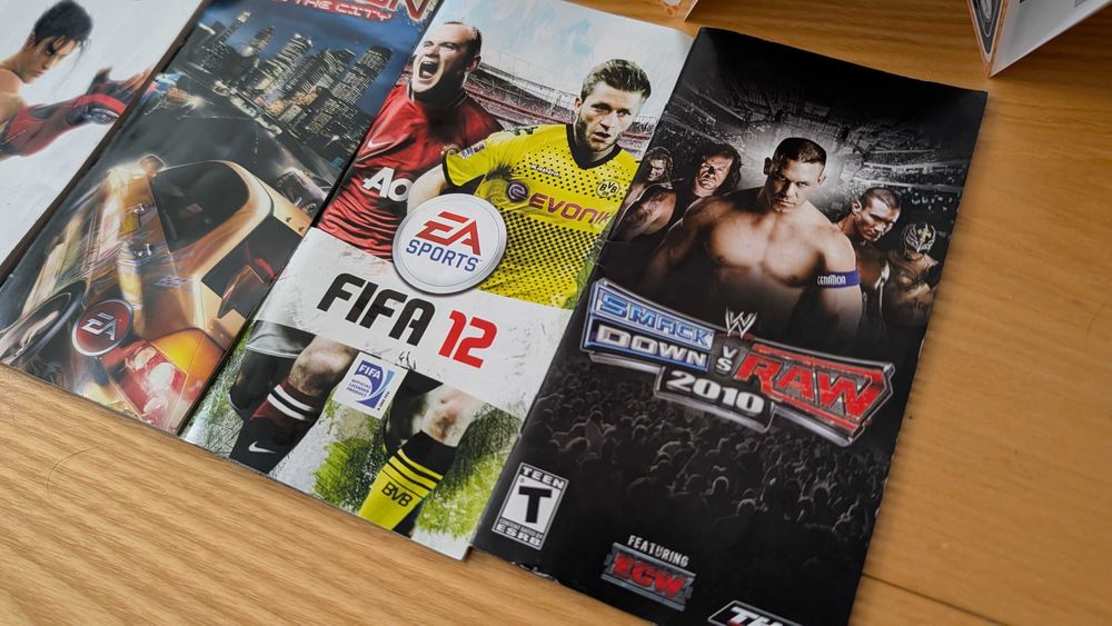 Zestaw - Okładki i instrukcje do gier na konsole Sony PSP