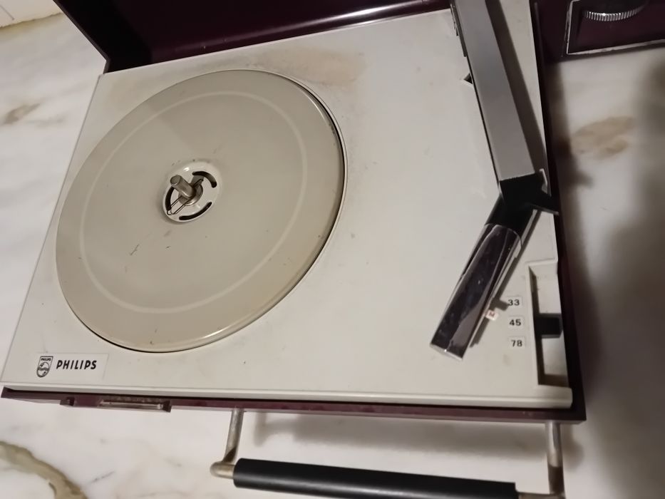 Gira-Discos Philips Antigo