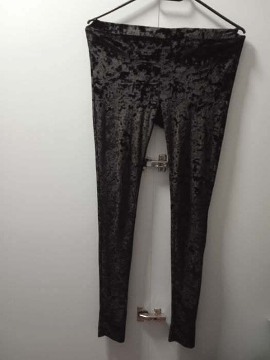Aksamitne leginsy czarne 34/36