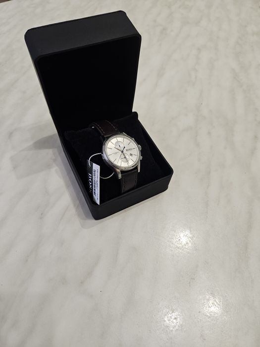 Наручные часы  Hugo Boss оригинал