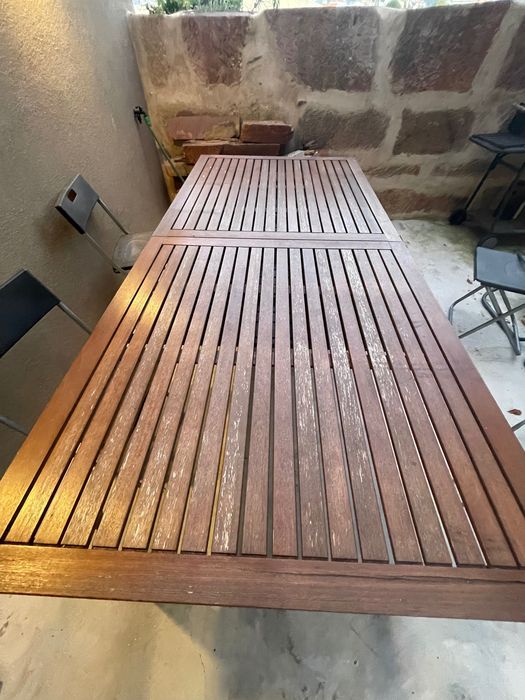 Mesa de refeição de jardim