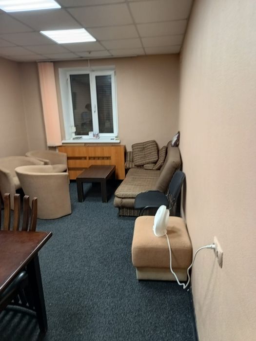 Продається офісне приміщення в центрі - 115 м²