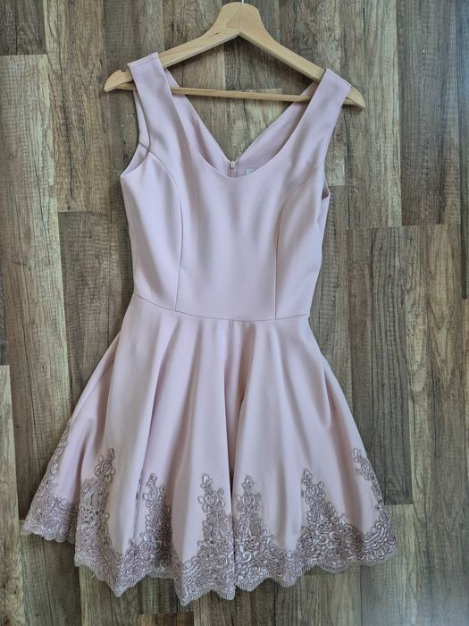 Top - Moda - sukienka wizytowa r. 34