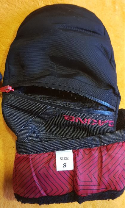 Варежки сноубордические Dakine element mitt