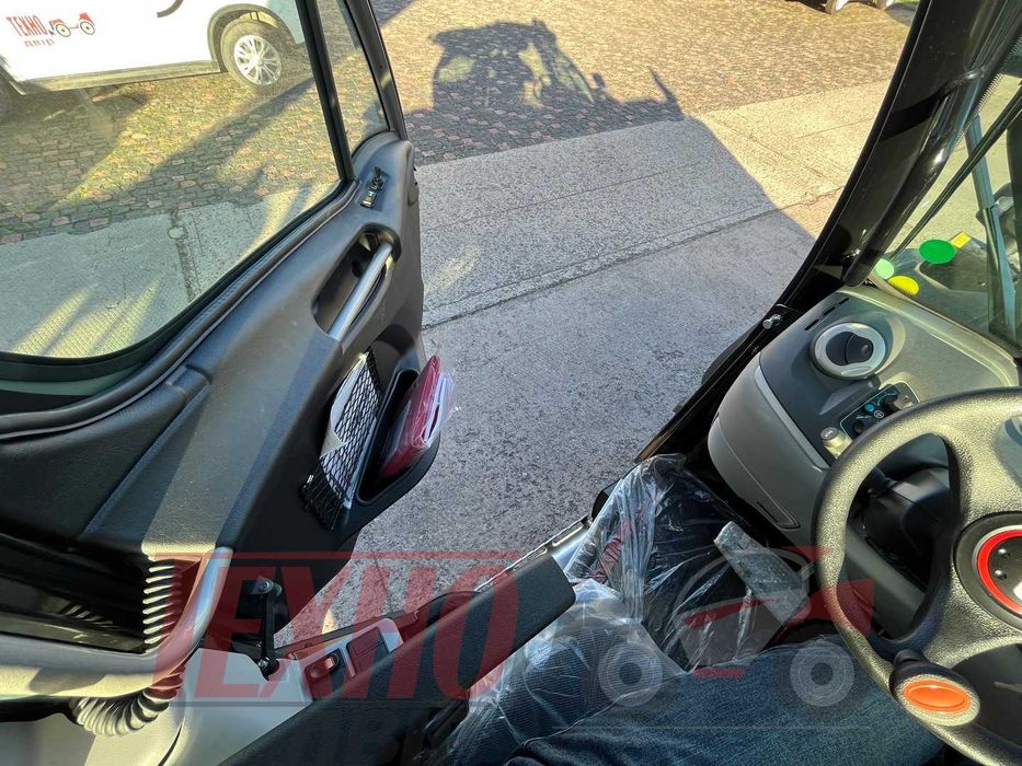 Телескопический погрузчик Manitou MLT-X 841-145 PS+L (8м 4,1т)