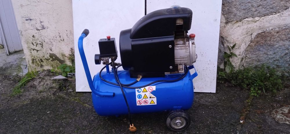 Vendo compressor em bom estado de conservação