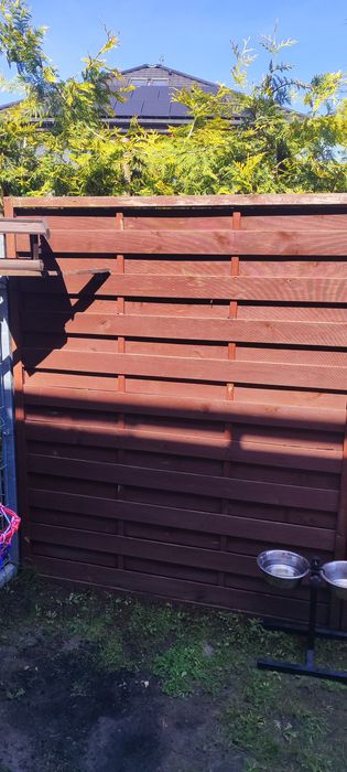 Płot pergola solidna