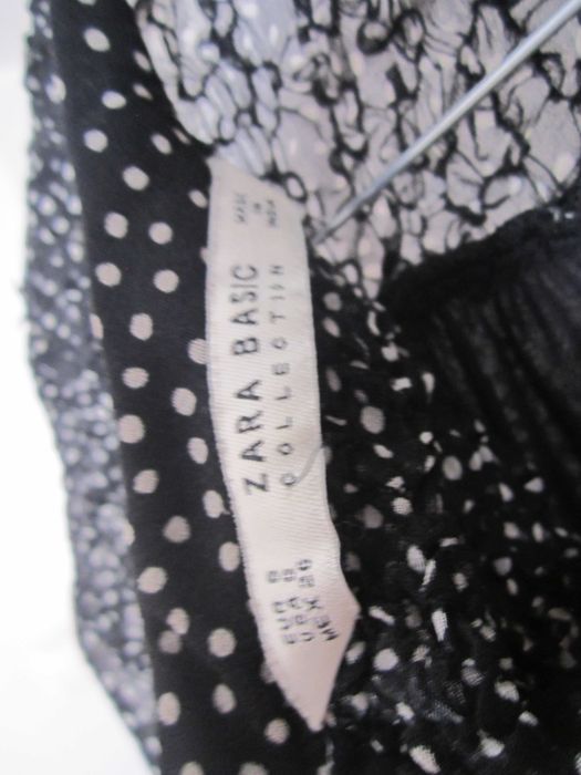 Vestido Zara Preto bolinhas brancas com forro midi, mangas em balão