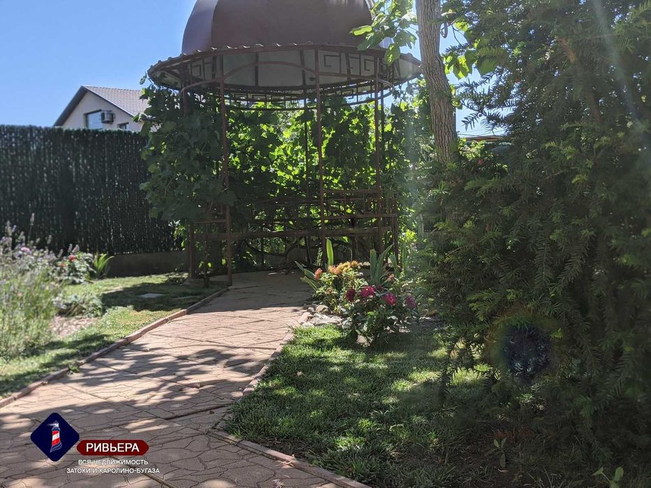 Дача в Каролино-Бугазе