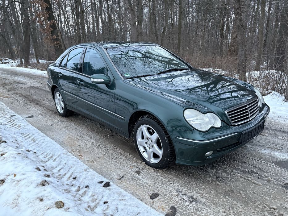 Mercedes C200 kompressor, Avantgarde, automat, zdrowy, ładny,