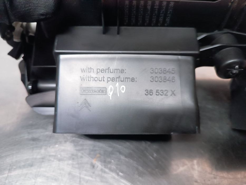 Conduta do Ar Central Tablier CITROËN C4 PICASSO I Veículo multiuso - 9683265580