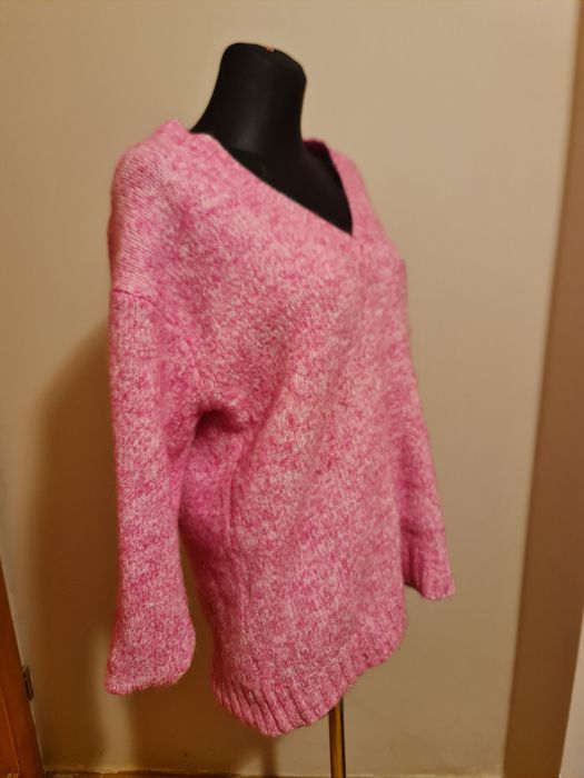 Ciepły Różowy Sweter