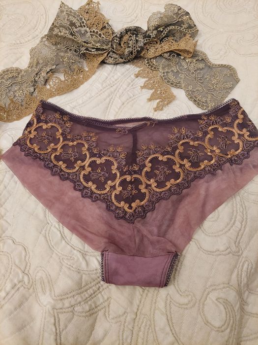 Трусики з італійського та французького мережива