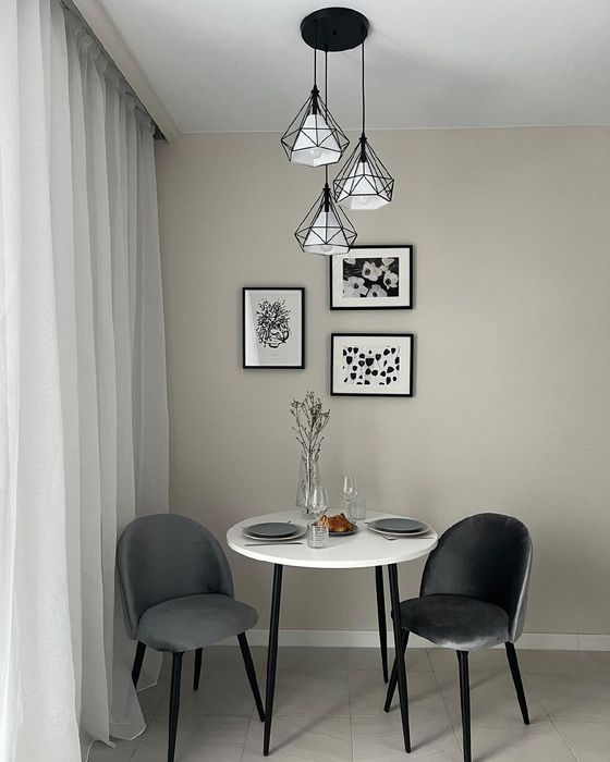 Дерибасовская,центр,балкон,свет вообще не отключают,посуточно,парковка