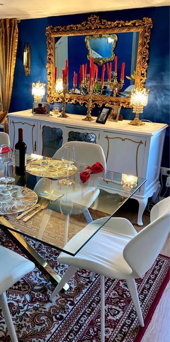 Aparador elegante estilo queen