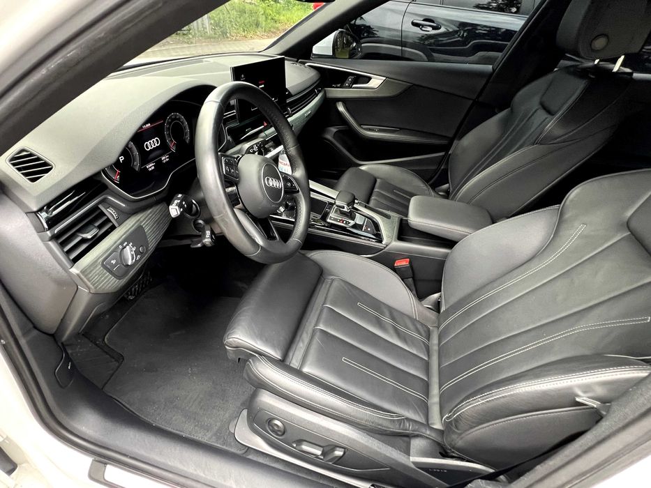 Audi A4 Quattro Premium Plus 2022 s-line