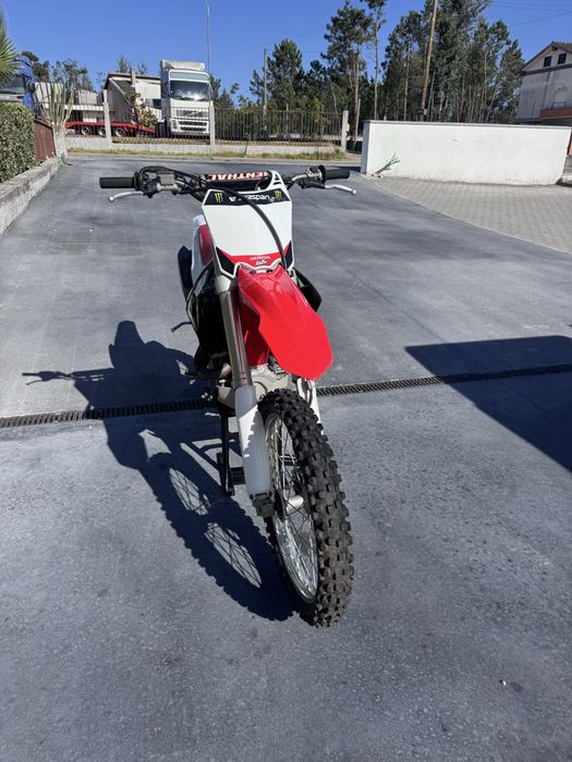 Honda CRF 450 R    2015