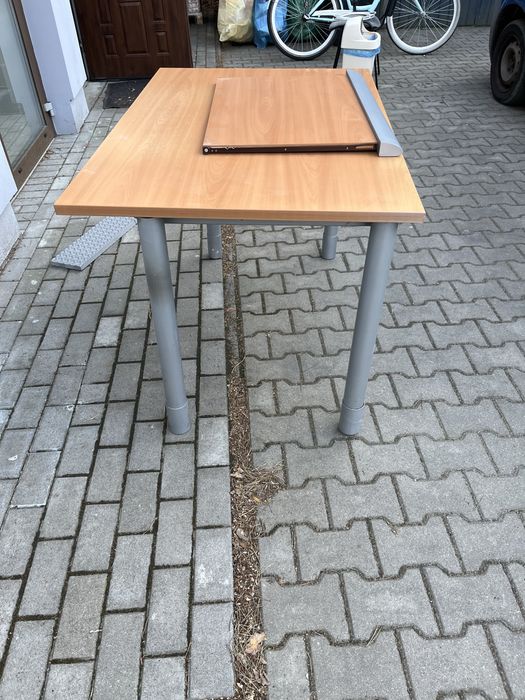 Sprzedam biurko używane